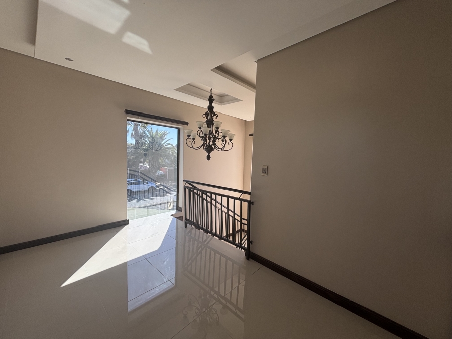 To Let 3 Bedroom Property for Rent in Flamingo Vlei Western Cape